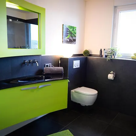 Apartment Ferienwohnung In Bei Limburg An Der Lahn Elz